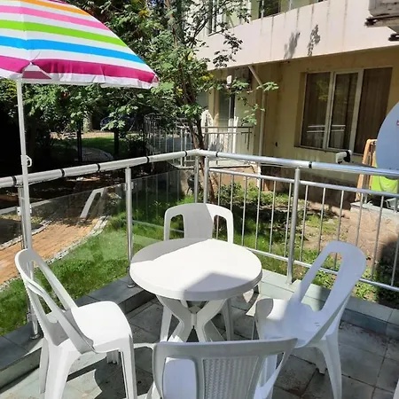 Apartment Beutiful Ground Floor Apartment Close To Beach